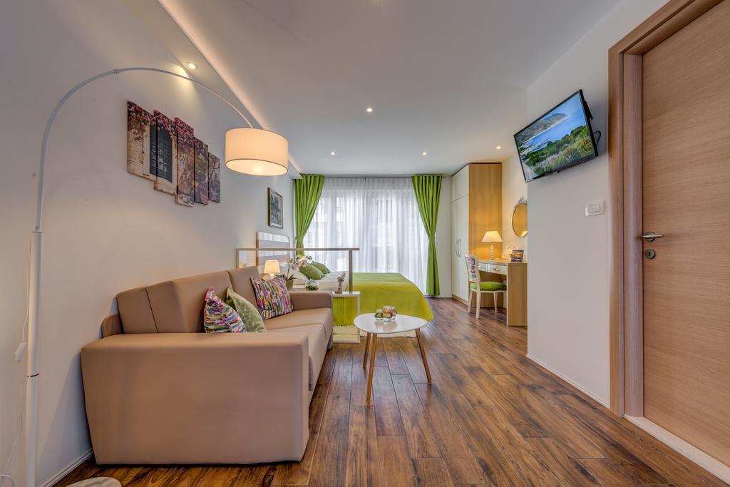 Room&Studio Apartment Just Enjoy Split Eksteriør billede