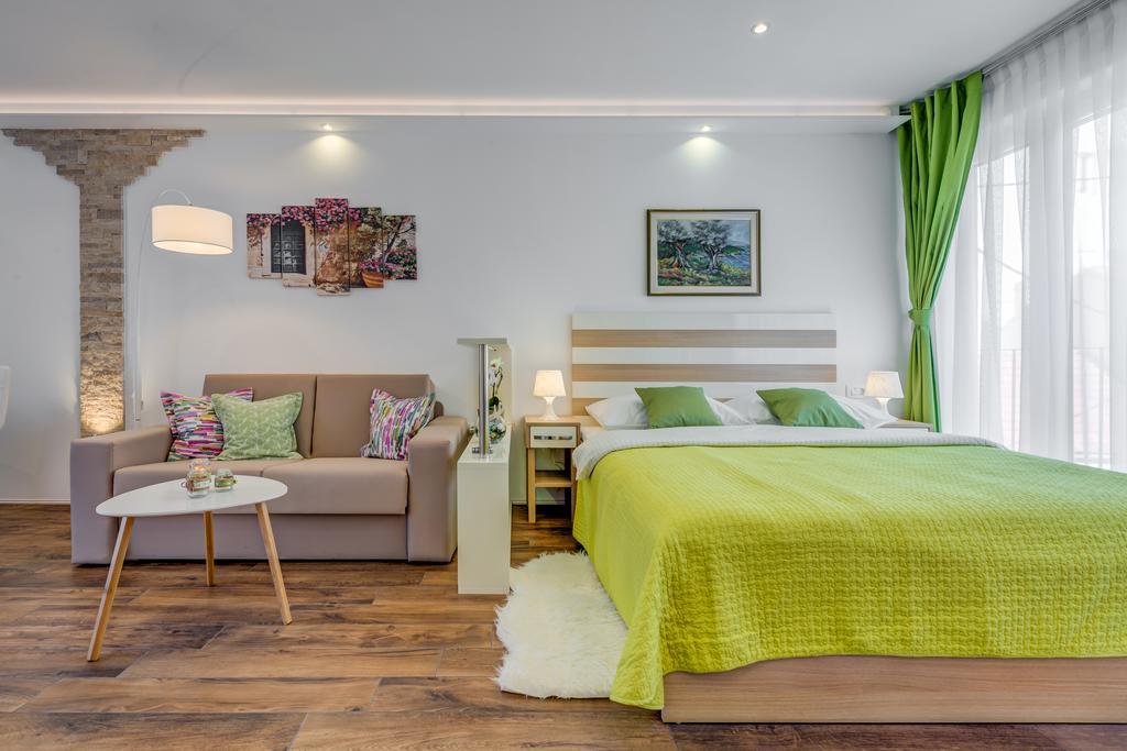Room&Studio Apartment Just Enjoy Split Eksteriør billede