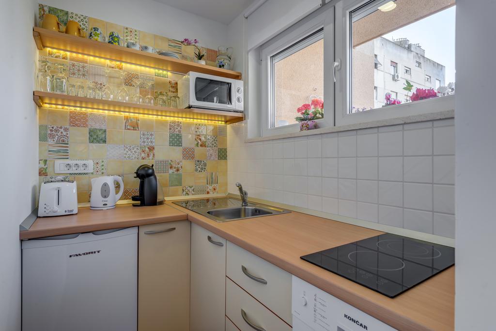 Room&Studio Apartment Just Enjoy Split Eksteriør billede